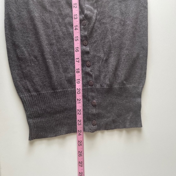 DG | Y2K Grey V-Neck Lightweight Button Down Cardigan | Size S - Picture 11 of 12